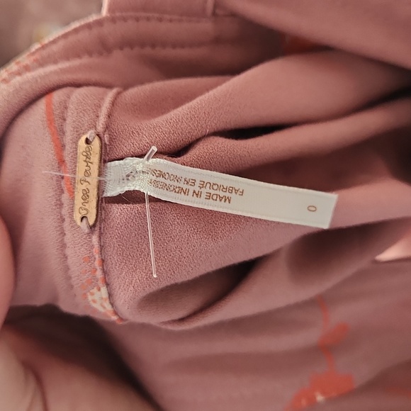 ⭕️ PRICE FIRM Free People Size 0 Low Criss Cross Back Floral Mauve Dress - Picture 7 of 9